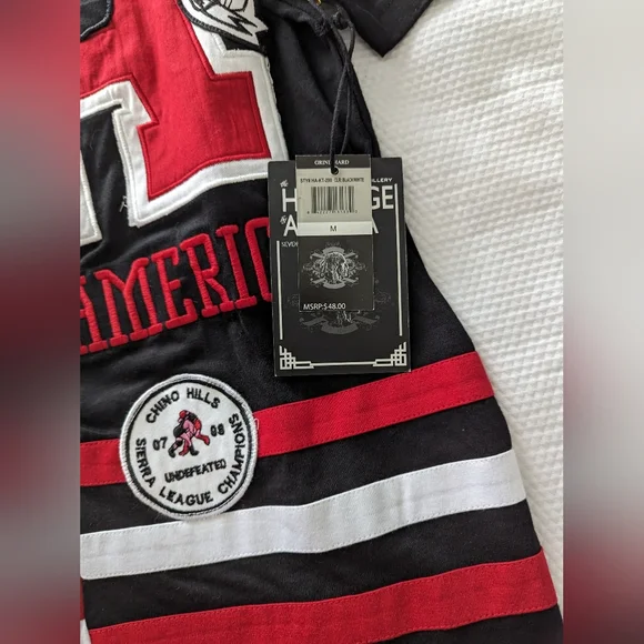 The Heritage By America 1776 Raised Logos Red Wolf 100%cotton Size M. - Picture 5 of 5